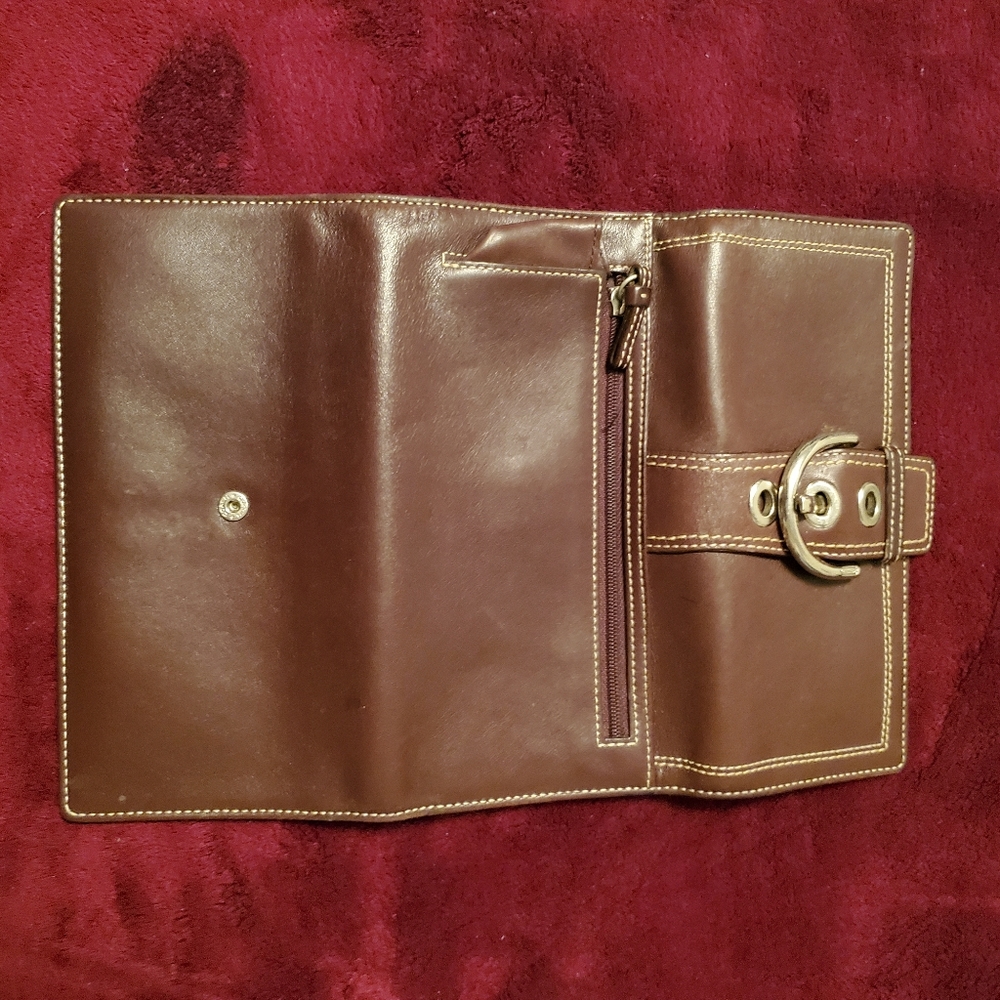 Wallet - Picture 2 of 5